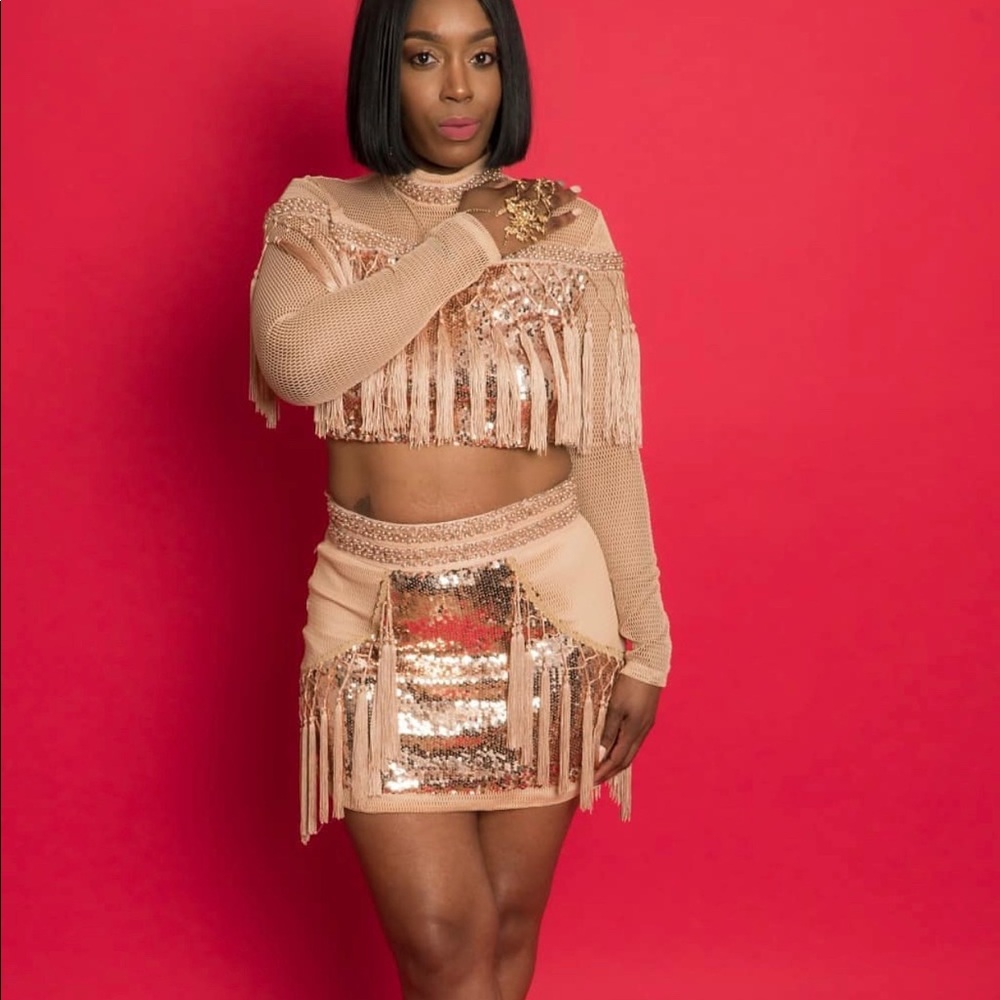 Gold sequins skirt set